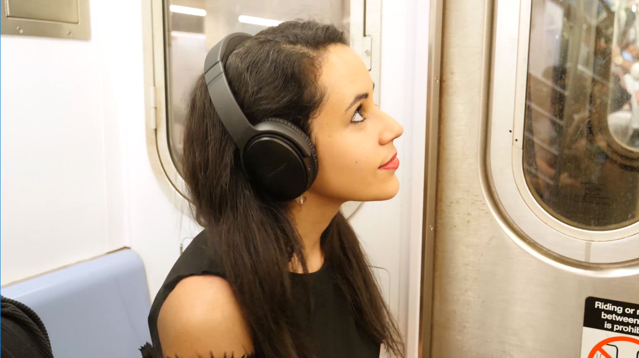 25 Things You Need to Know About the NYC Subway headphones and music