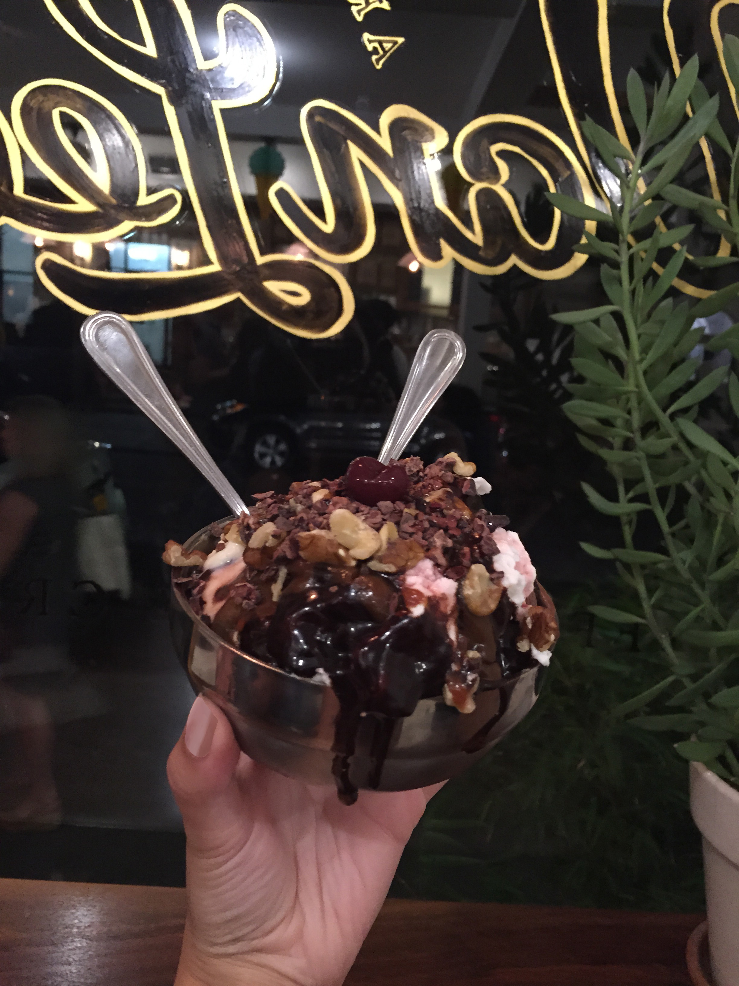 5. Van Leeuwen: What started in 2008 as a yellow truck on the streets of NYC, has expanded to include stores in NYC and LA and pints in grocery stores. Their homemade Classic and Vegan ice cream sundaes topped with cocoa nibs are to die for. 
